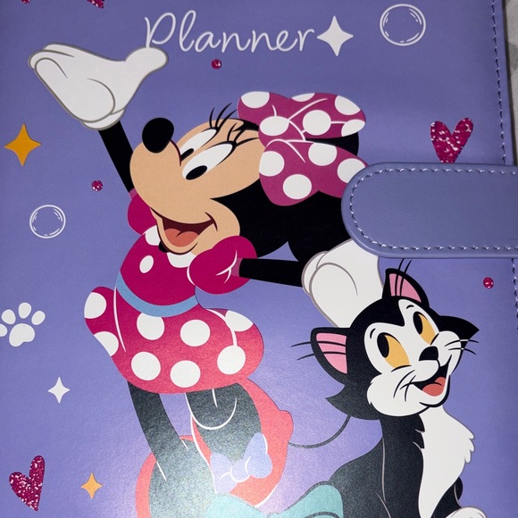 Disney  Minnie Mouse and Figaro Planner - Picture 3 of 9